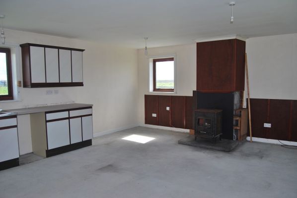 10claddachliving.jpg