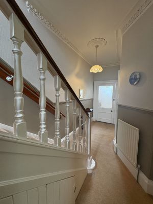 feundainhall2.jpg